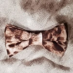 Animal Print Bow Tie